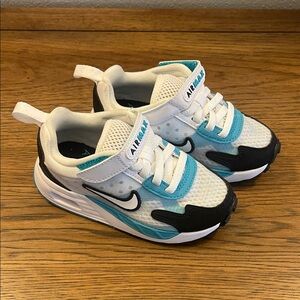 Nike Kids Sneakers - White, Teal, and Black